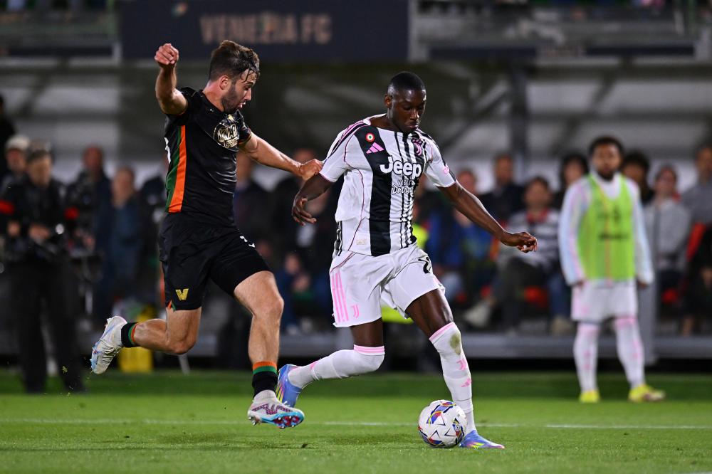 一周内两战同一对手！AC米兰先赢后输出局，防守进攻问题暴露！